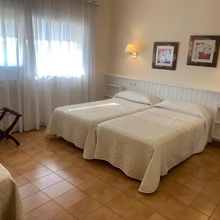 Casa Feliu Guest house