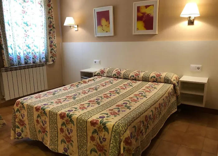 Casa Feliu 3*